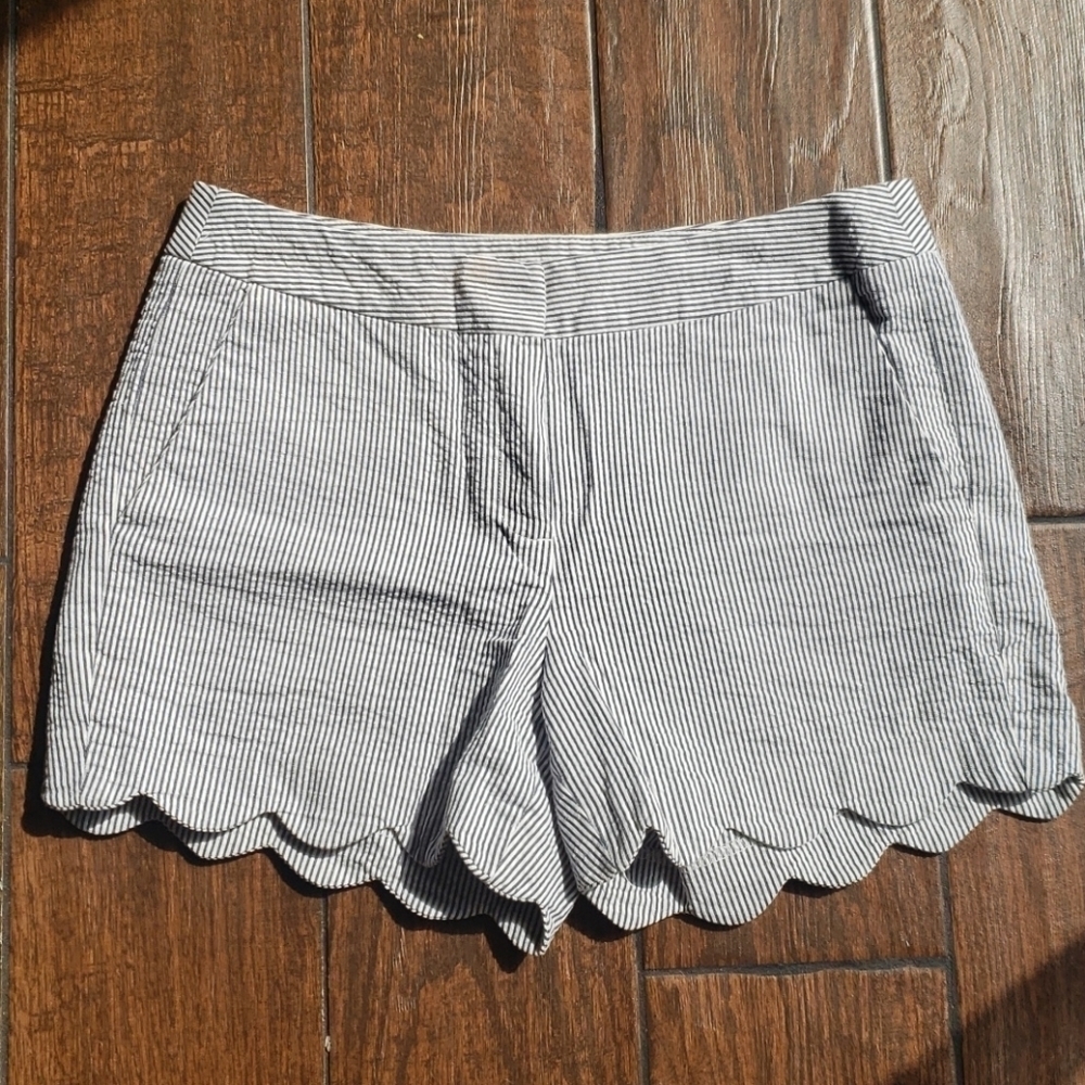 British Khaki scalloped seersucker shorts...precious!!